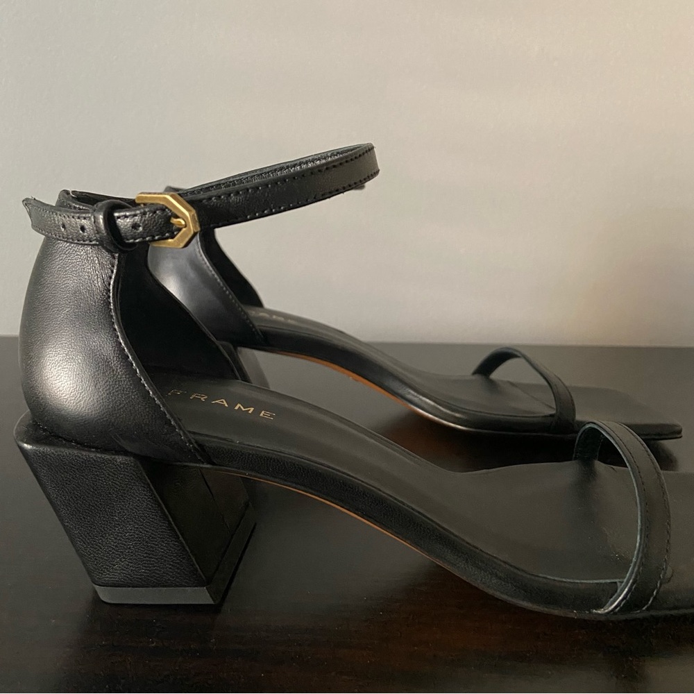 FRAME Le Summit Square Toe Sandal Black Size 6 - Picture 3 of 8